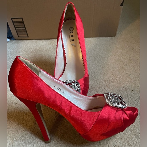 Red High Heels US size 8/UK size 5 - Picture 2 of 4